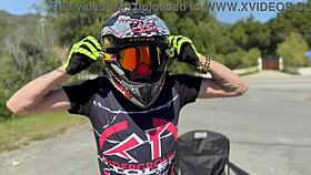 Blonde Bubble Butt Bounces On Monster Cock Beachside