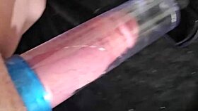 curvy bbw pussy stretched by monster cock pumping