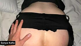 Arab vixen craves sneaky quickie bent over her bed