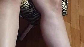 whoa caught these hot babes masturbating together so steamy 🔥👯💦