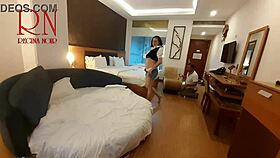 lick my navel then dive into pussy