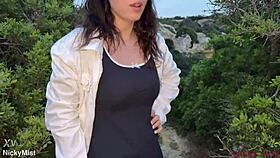 Hey, wanna see Nicky Mist blowjob cum on tits street?