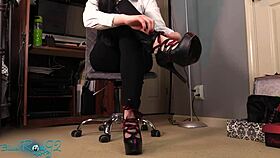 my fave high heels that make me crave foot play 😍👠