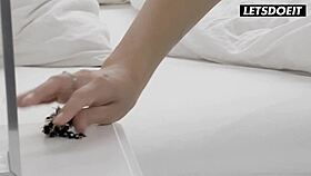 jenifer jane moans for deep erotic pussy fuck tonight