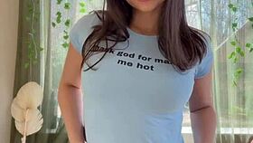 i love teasin you with my huge natural tits... cant stop shakin em