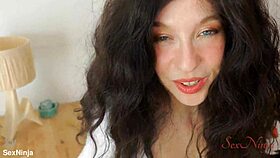 Curvy sales woman tempts with fat ass teasing tantaly fuck doll roleplay creampie