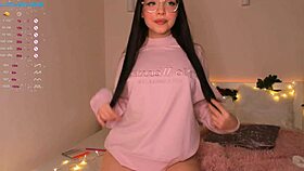 liza's cute petite tits bouncing on w0wgirls chat