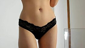 Sweet teen babe masturbates perfect ass on webcam solo show