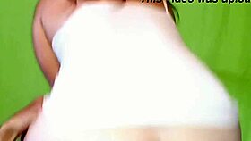 hey wanna see me creampie my big ass primastra after school? 😈🍑💦