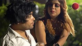 Indian model rides bihari babu with wet pussy grinding