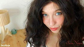 Curvy sales woman tempts with fat ass teasing tantaly fuck doll roleplay creampie