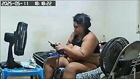 bbw milf flaunts her huge dripping pussy seductively