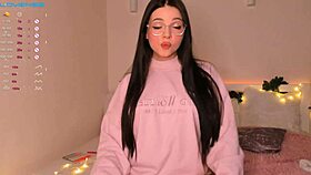 liza's cute petite tits bouncing on w0wgirls chat