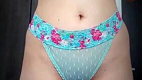 argentinian fitness model fingers perfect shaved pussy outdoors