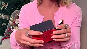 case n°16... ce plug anal, finira-t-il dans mon p'tit cul bien rond et serré ?