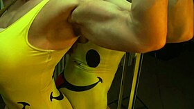 Worship my massive bulging biceps now! 💪🔥