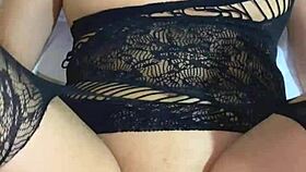 curvy latina girlfriend begs for hard pounding creampie in homemade bedroom romp