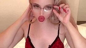 Findom goaldigger rocks white party with huge fetish vibes