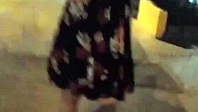 ay que caliente! subo al carro de mi novio pero... me toco sola y lo dejo con las ganas, callejero al maximo!