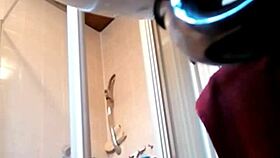 damn sexy amonwan caught on hidden cam looking hot