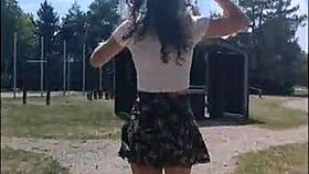 Girlfriend flashes her wet pussy publicly for outdoor thrill