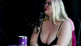 Alice Monteiro BDSM Casting Tears Blood Suruba Five Cocks Podolatry Lingerie Submissive