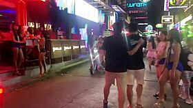 thai street gogo girls dancing in pattaya redlight after dark?