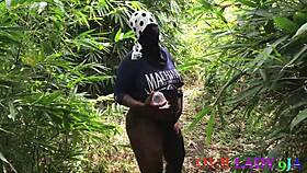 i'm nigerian bbw caught outdoors fucking monster bbc hard