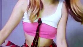 Bonneyuwu chats sexy with stepdad in short skirt!