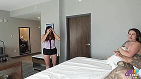 I'm pounding nevaeh's milf pussy missionary with big thrusts