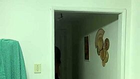 Belinha gifts hubby her wet pussy and scores double creampie rewards on beach