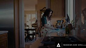 😏 Cheating housewife takes creampie for horny hubby! Free use fantasy gone wild 🔥