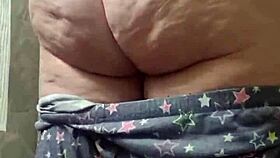 lori clenches her thick pawg curves