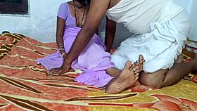 desihotcouple update on hot desi wife homemade pussy eating closeup