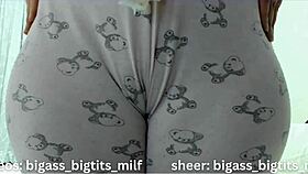 colombian bbw milf spreads juicy cameltoe pussy lips and big clit in homemade tease