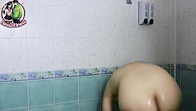 asian girlfriend ninewthai intimate homemade bath moment