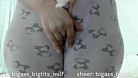 colombian bbw milf spreads juicy cameltoe pussy lips and big clit in homemade tease