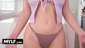 Lusty milf's huge ass hungers for deepthroat cum feast now