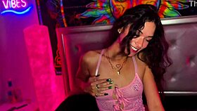 Luxe La Fox craves creampie from massive BBC in steamy session