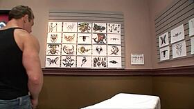 Riley ditches tattoo for slurping that massive cock 😍🍆