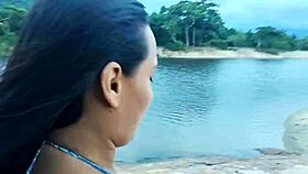 Horny beach milf gets facial from stranger after sunscreen rub