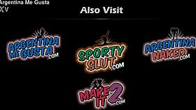 omg i luv her round ass cameltoe in tight lycra shorts