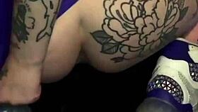 Beautiful milf shakes her sexy ass for worldwide fans.