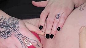 whoa this hot big tit wife squirts everywhere then cleans with her tongue 💦😍