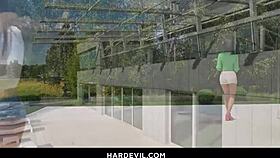 Princess Alice takes monster cock deep in her ass ending with huge cum facial 💦🍑