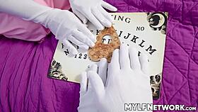 Sophia’s Halloween enthusiasm on spooky date with reluctant guy 🎃😈