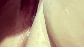 damn lickin that mature pussy tastes so fuckin good