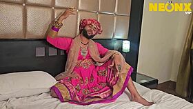 arab milf bar dancer hooks up with desi stud hardcore