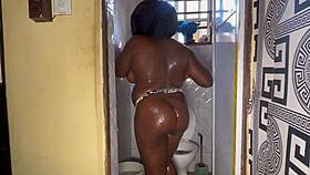 Amateur BBW Couple's Intense Ass Worship Sex Tour from Bathroom to Living Room