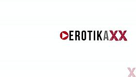 hey sadira hot slurp that monster cock like a picole de pirra slut?